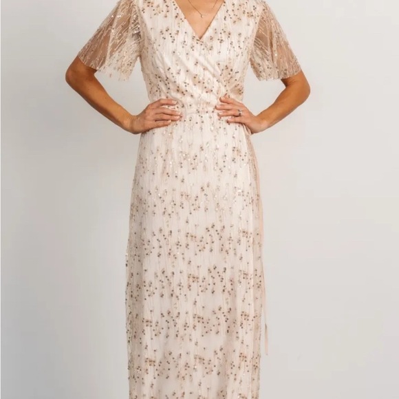 Baltic Born Dresses & Skirts - Baltic Born Elegant Cream Floral Dress